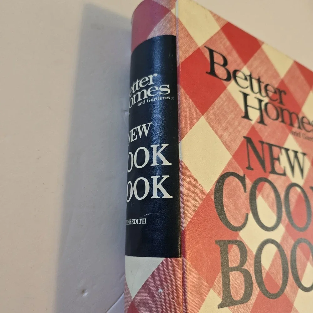 Vintage 1968 Better Homes Gardens Red Check New‎ Cook Book Meredith Press 5 Ring